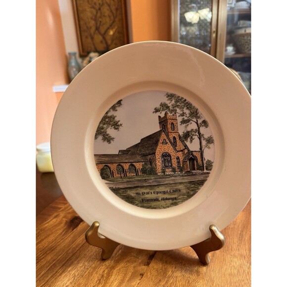 Souvenir Collector Plate, St Paul’s Episcopal Church, Fayetteville, Arkansas - Picture 1 of 8